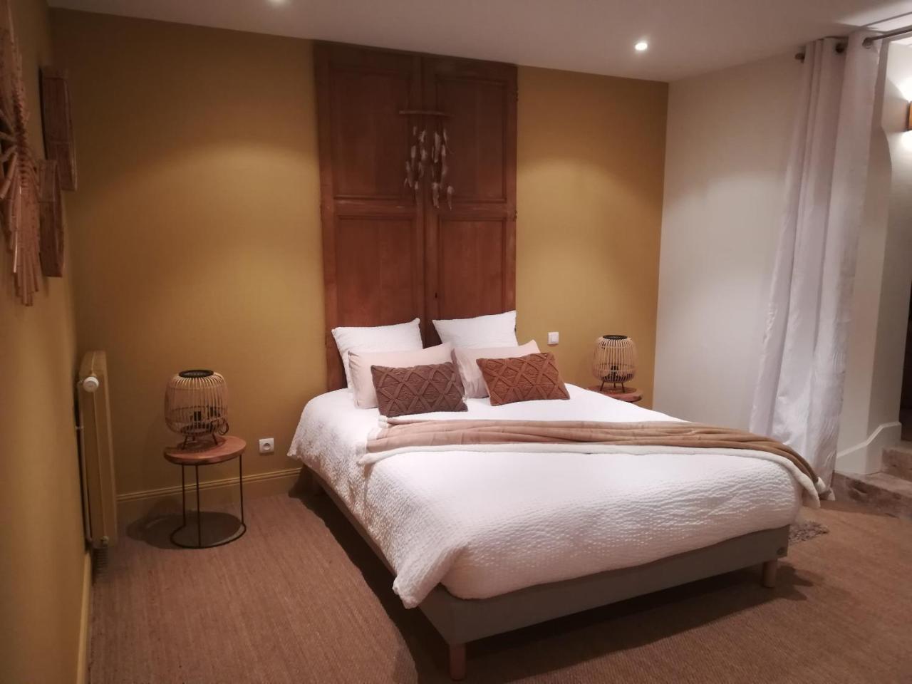 Chambre D'Hotes Les Rives De La Tronne Mer Exterior foto