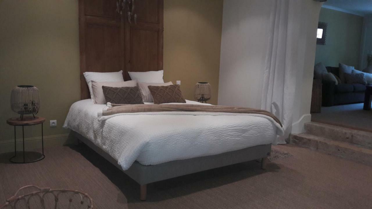 Chambre D'Hotes Les Rives De La Tronne Mer Exterior foto